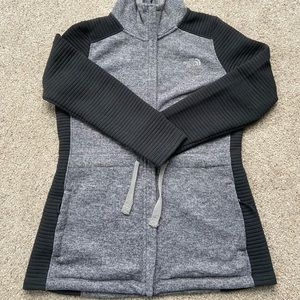 North Face ribbed fleece jacket